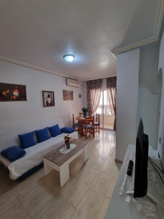 Gemuetliche Ferienwohnung In Torrevieja Ca100M Vom Strand Playa Del Cura Entfernt Екстериор снимка