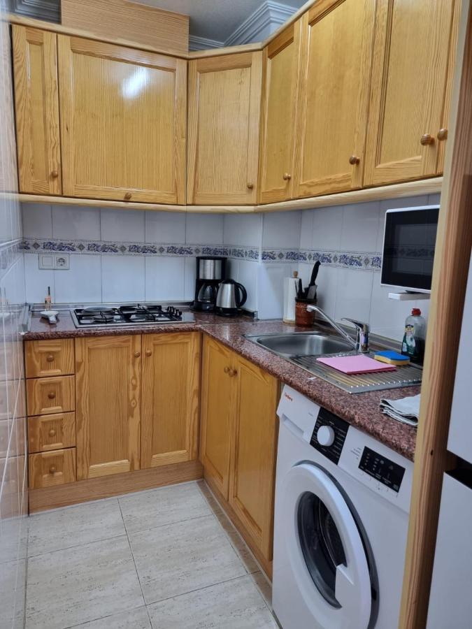Gemuetliche Ferienwohnung In Torrevieja Ca100M Vom Strand Playa Del Cura Entfernt Екстериор снимка