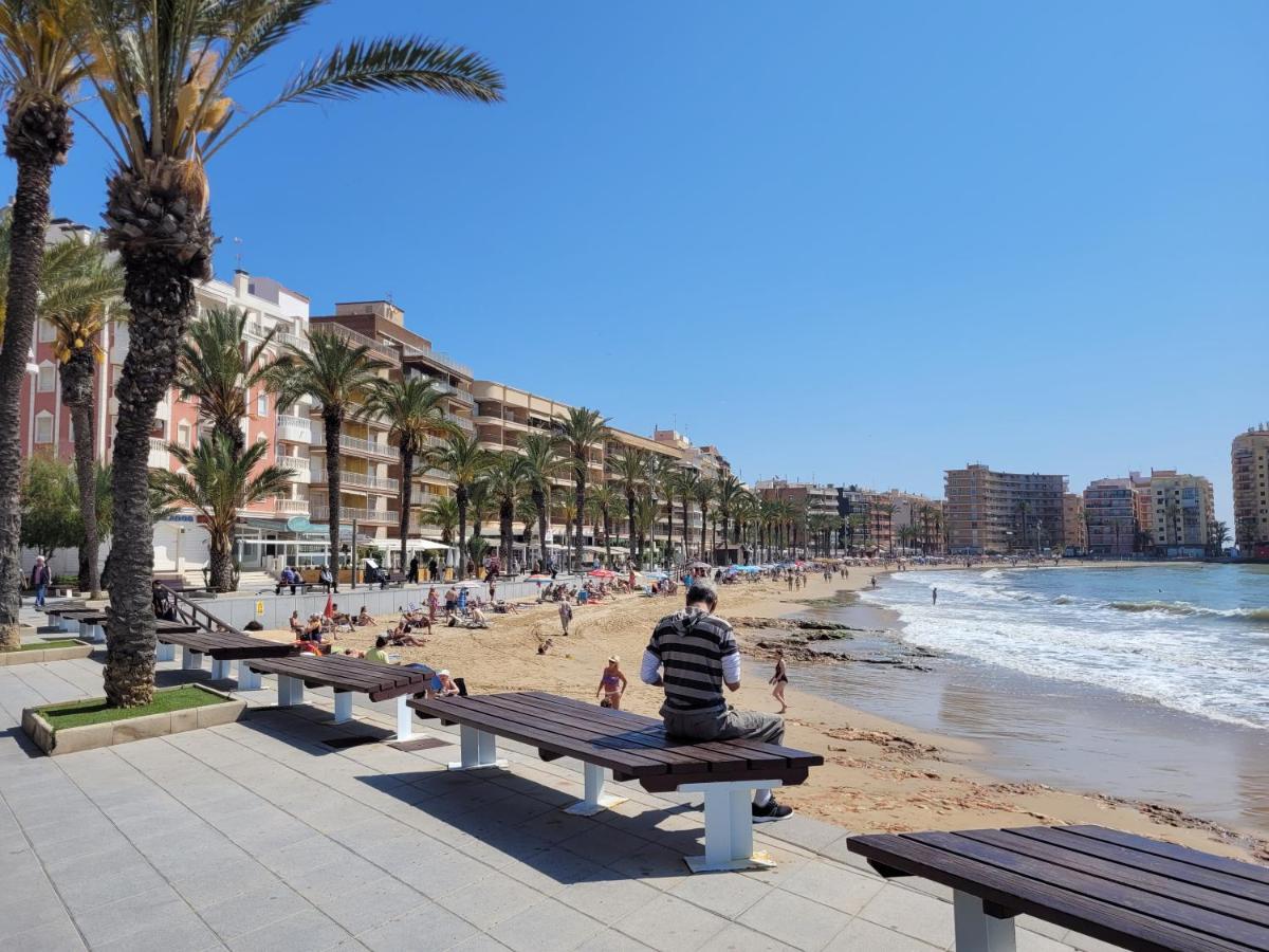Gemuetliche Ferienwohnung In Torrevieja Ca100M Vom Strand Playa Del Cura Entfernt Екстериор снимка